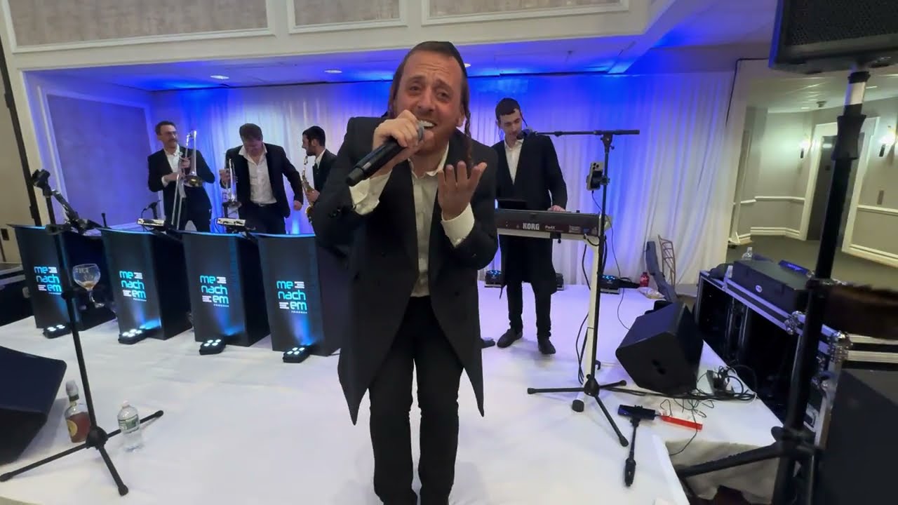 Sruly Green, With Menachem Friedman on the keys at the Levenger Wedding #jewishmusic