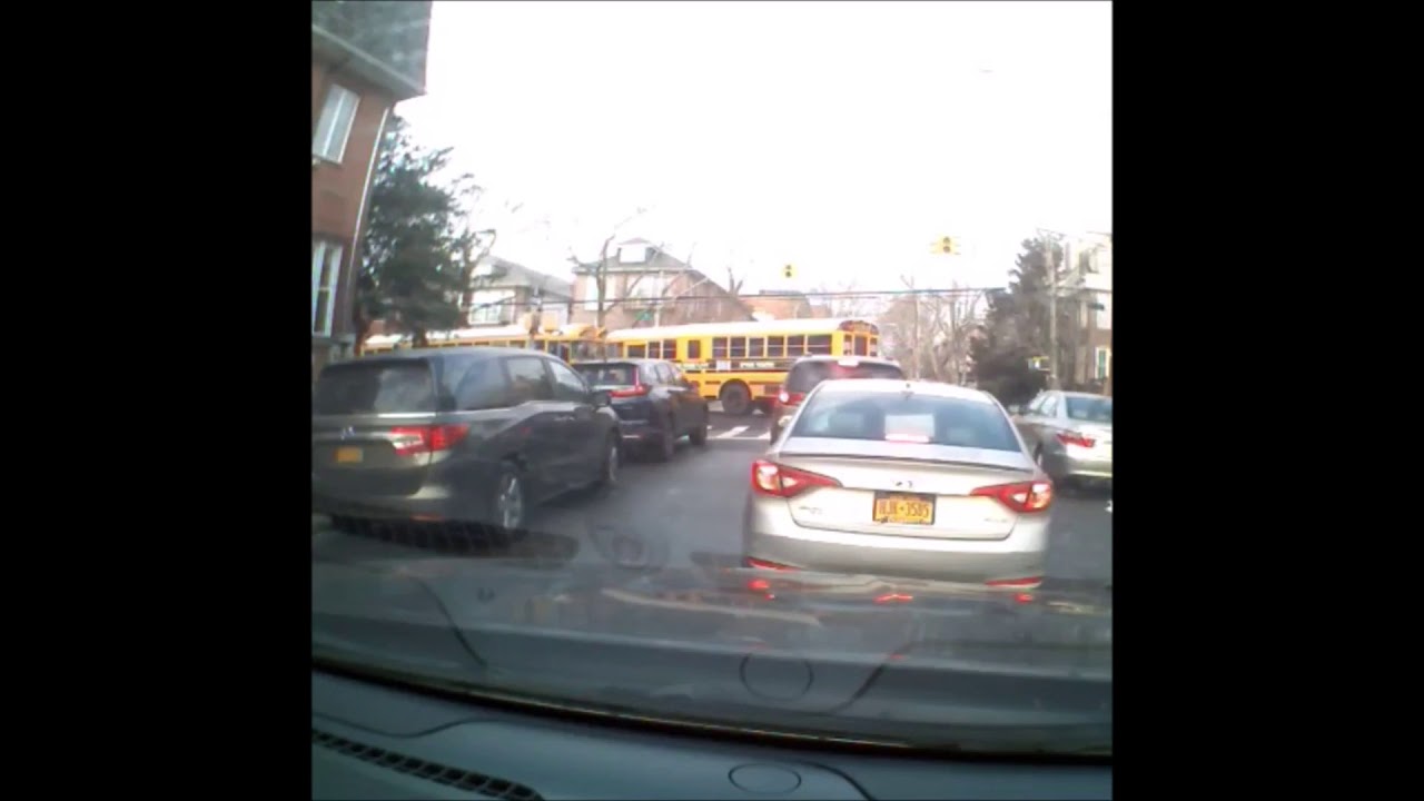 Bus In Boro Park Drives Through Red Light