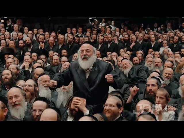 הארציגע געזאנג ביים שמחת החתונה פון א אייניקל ביי כ"ק אדמו"ר מסלונים שליט"א