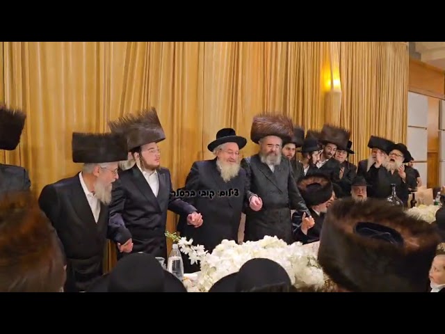 Karlin Rebbe at a Sheva Brochos - Cheshvan 5786