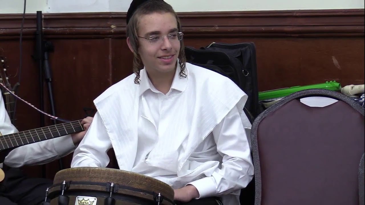 ר' יואל ראטה - זינג לכבוד שבת - ה' ויחי תשע''ט - R' Yoel Roth