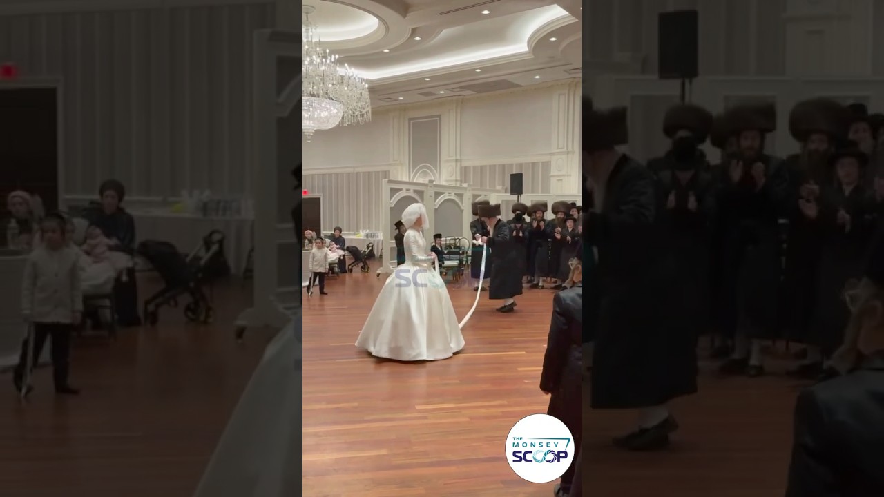 Satinov Rav Dances Mitzvah Tantz At His Daughter’s Wedding | האדמו”ר מסאניטוב במצוה טאנץ בחתונת בתו