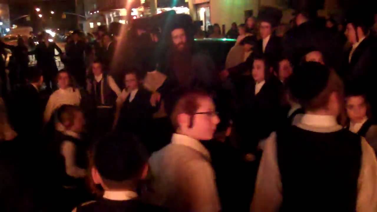 Lag Baomer at Viznitz 51th St. Boro Park 2