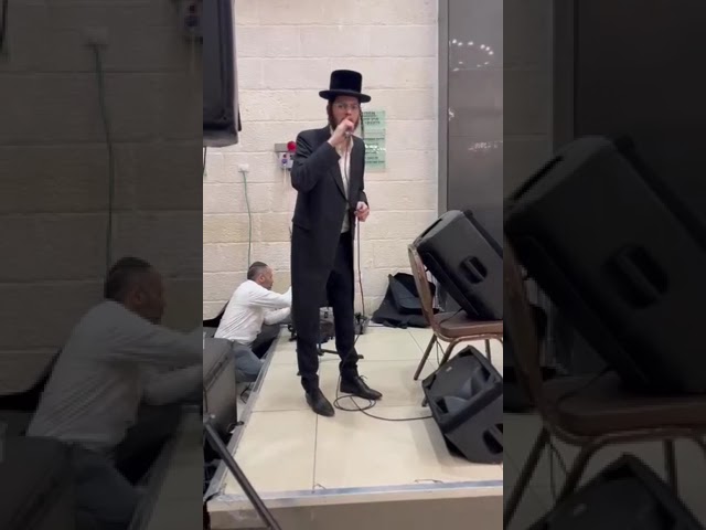 שרוליק מילר 🎤מנדי סופר 🎹 בקטע מרגש מחתונה