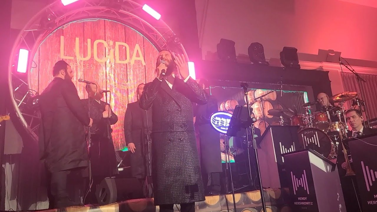 Stunning Performance of Kumzitz Songs, By Berry Weber, Full Band & Zimrah Choir
