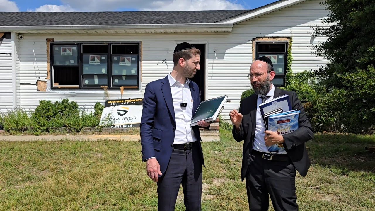 Living Kiddush Hashem how we can accomplish much more with our neighbors through Kiddush Hashem.