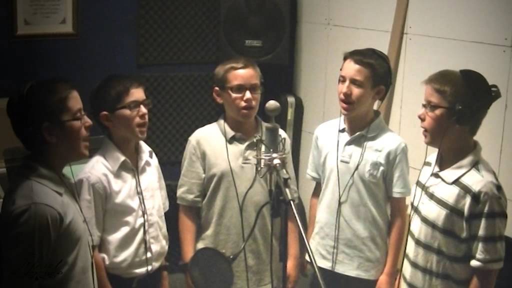 Shira Chadasha Boys Choir - Am Yisroel
