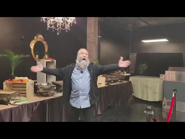 An ‘All you can eat’ kosher buffet in Montreal!