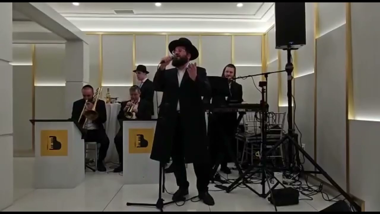 שייעה ברקו עם התזמורת של אברומי ברקו