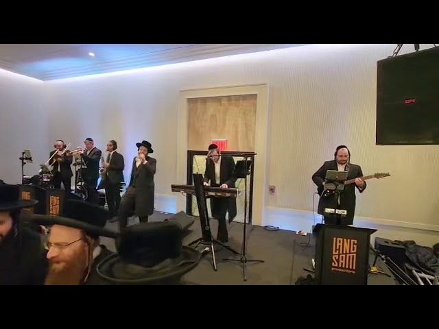 בנצי וובערמאן עם התזמורת של הערשי לאנגסאם
