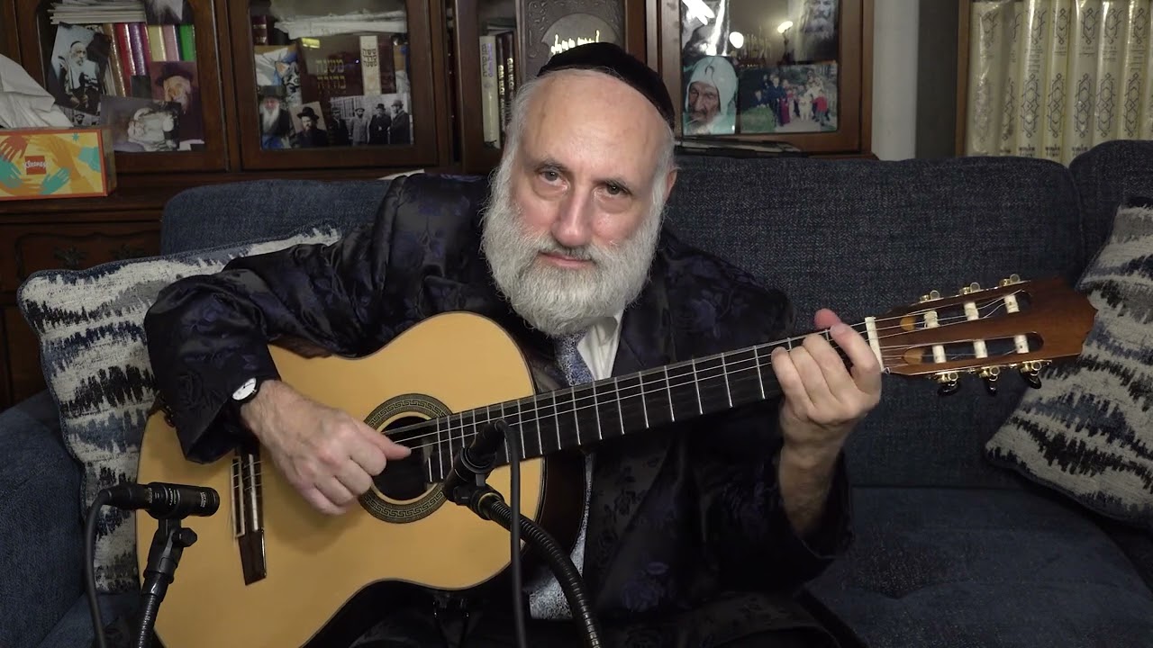Sukala, an old Yiddish Tune. Arranged and played by Yaakov kranz, the "Kumzitzer Rebbe".