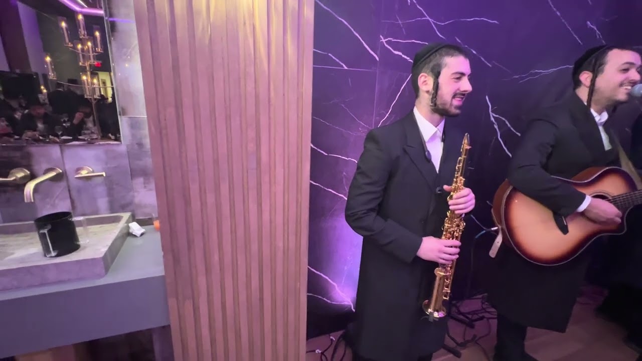 Meilech Braunstein singing