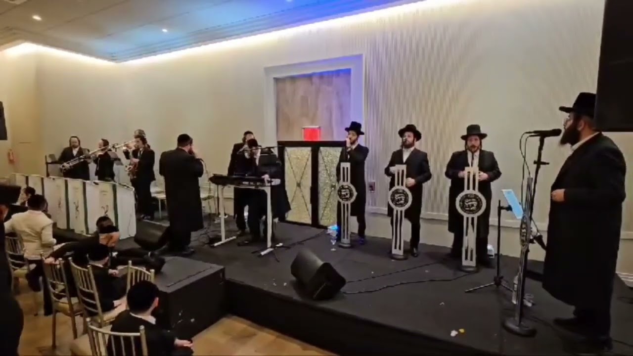 Yoely Fischer 🎹 Shea Berko 🎤 Shira Choir!