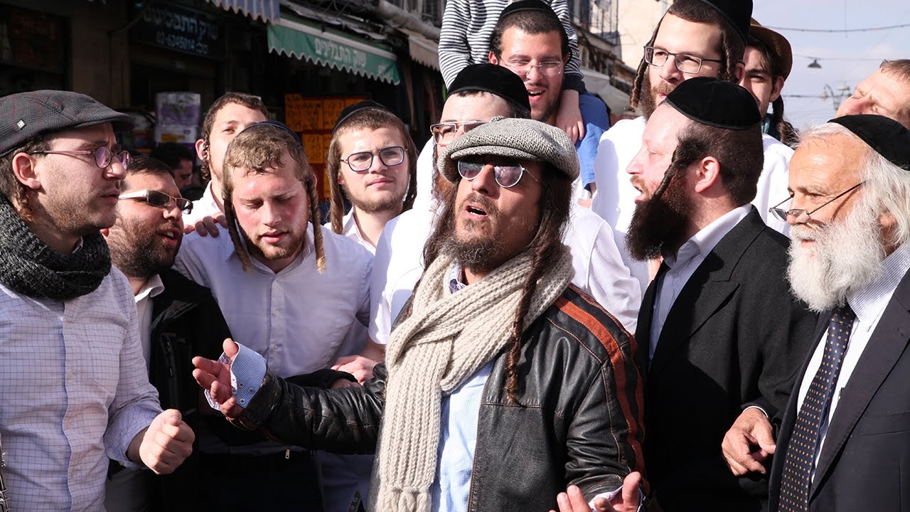 Meilech Kohn - Yoimom Shuk Machne Yehuda (Official Music Video) | מיילך קאהן - יומם שוק מחנה יהודה