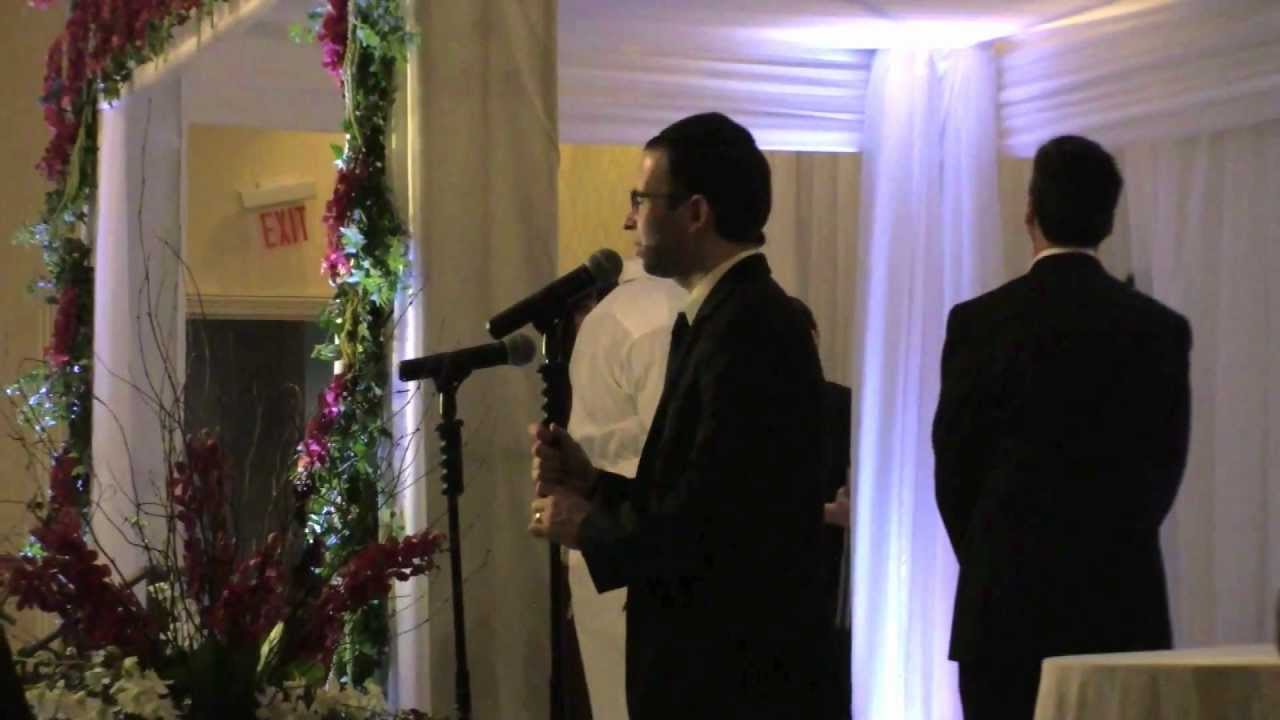 Yitzy Spinner sings Mi Adir to L'maancha
