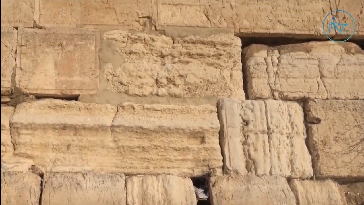 Tisha B'av: Connecting to Geula | Rabbi Nachum Binder