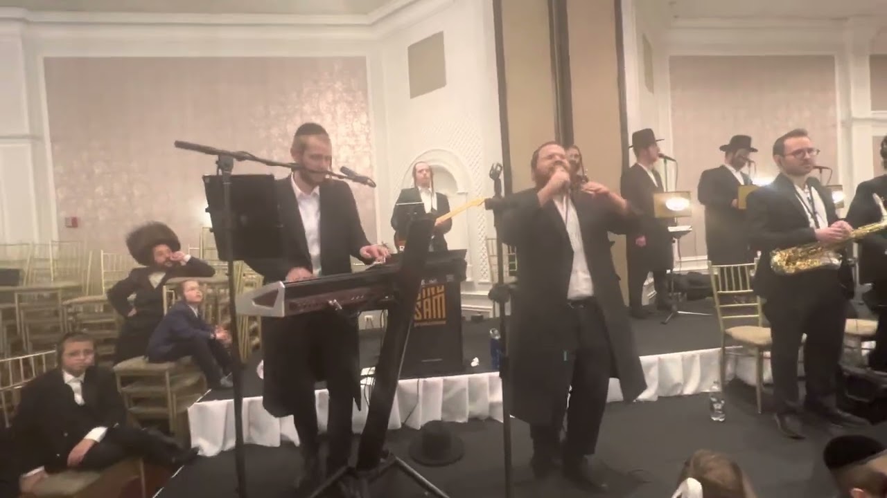 Harshy Langzam production singer shea berko and yedidim choir