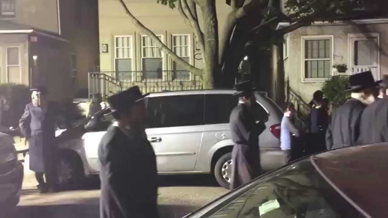 CWSP Shmira of Boro Park providing security and lighting at Lelev torah procession