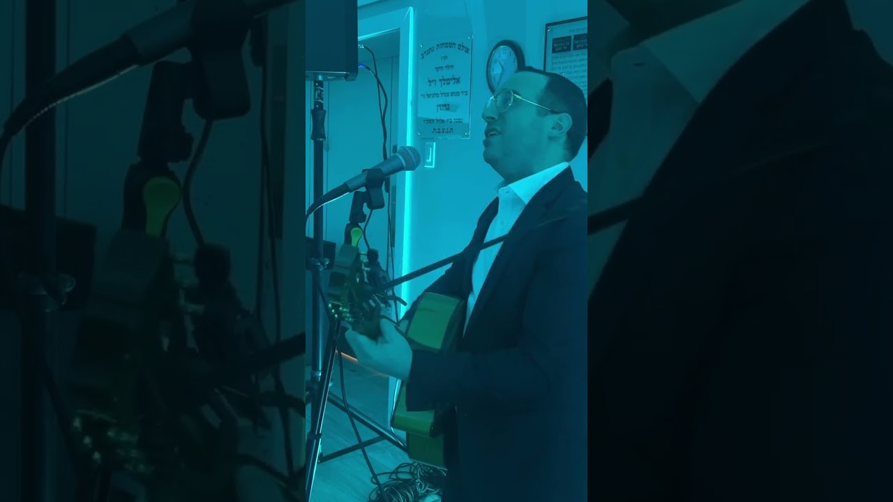 Great Chanukah song!! Tefilat Chana – תפילת חנה - Naftali Kempeh #jewishsong #chanukah