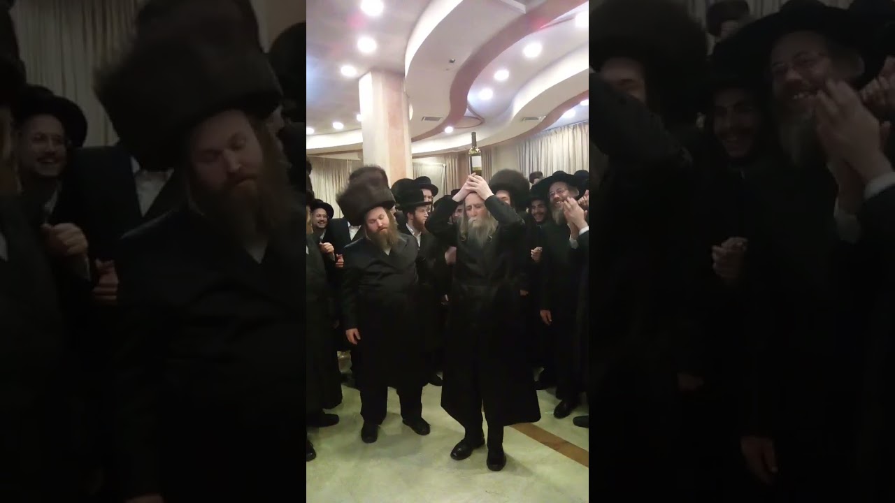 האדמו"ר מערלוי שליט"א בשמחת חתן דקות לפני שהתמוטט ופונה לביה"ח