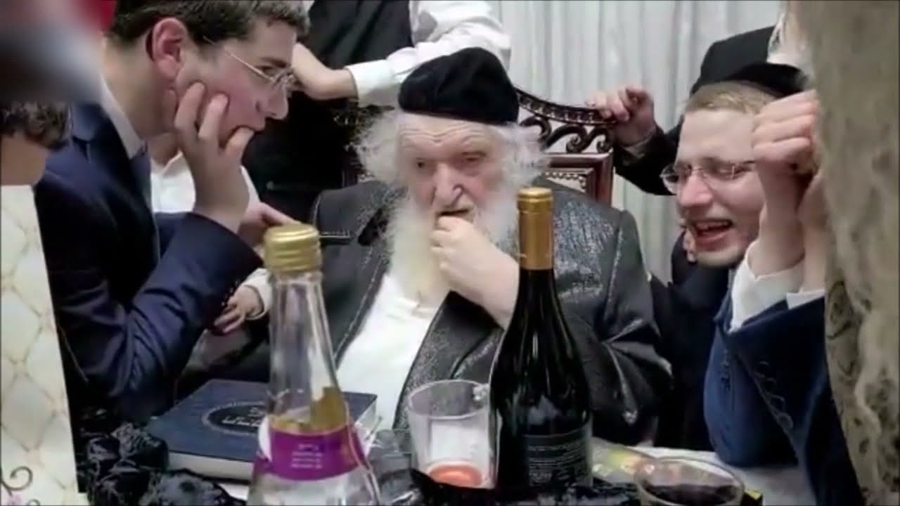 ראב"ד העדה החרדית - הרב משה שטרנבוך פורץ בבכי על פטירת הרב קנייבסקי || ש"י ✔