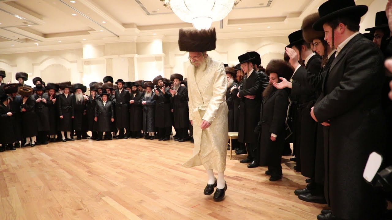 שמחת החתונה פון אן אייניקל פון כ"ק אדמו"ר מקאסאן שליט"א