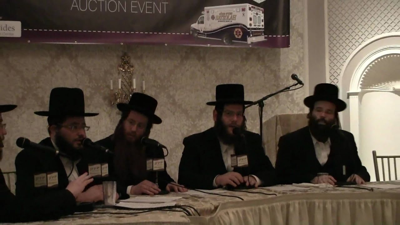 ACCAPELLA! Shloime Taussig With Yedidim Choir Singing Shomer Yisroel.mp4