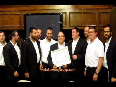 Hatzolah Paramedic Shaul Rotberg Receives Award From Coventry Board