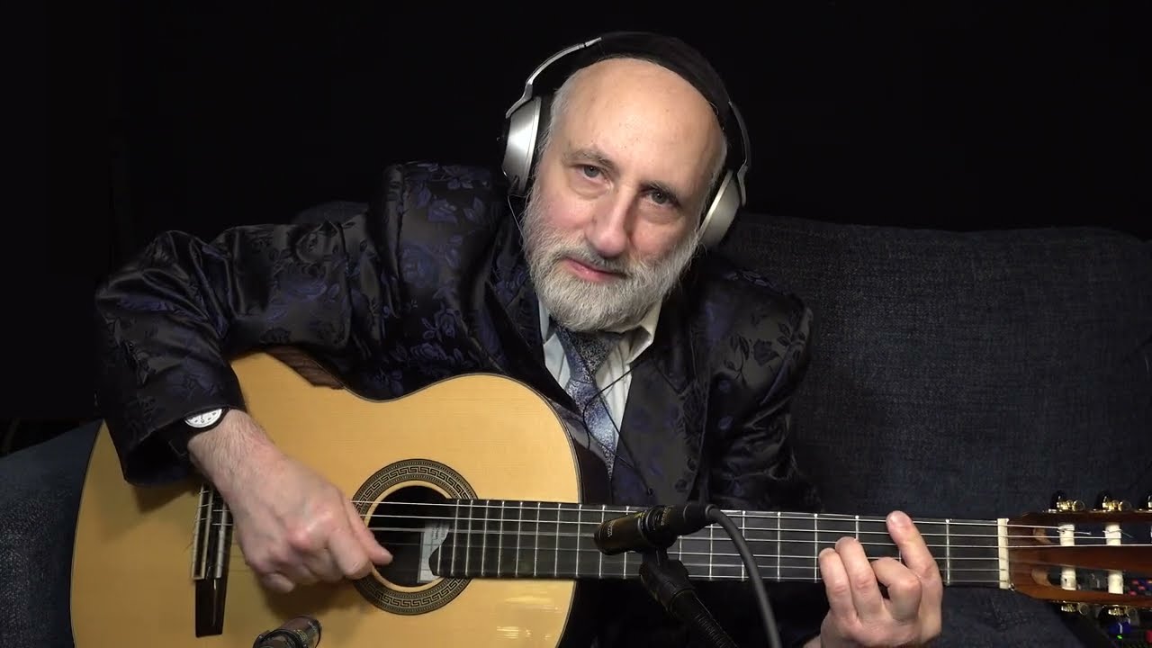 Ahavas Olam Composed by Michael Shapiro Arranged and Performed by  The Kumzitzer Rebbe. Yaakov Kranz