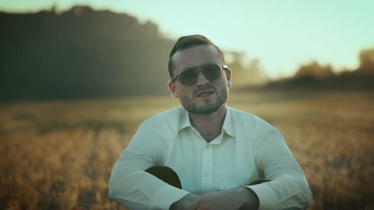 Zevi - Days Of Love (Official Music Video) זאבי - ימים של אהבה