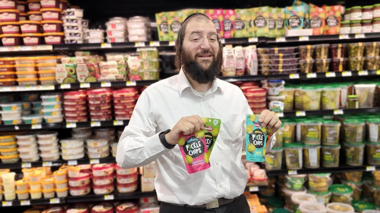 Product of the week! with Yossi Brach @Shvere Chusid: Hadar assorted pickles in packets.