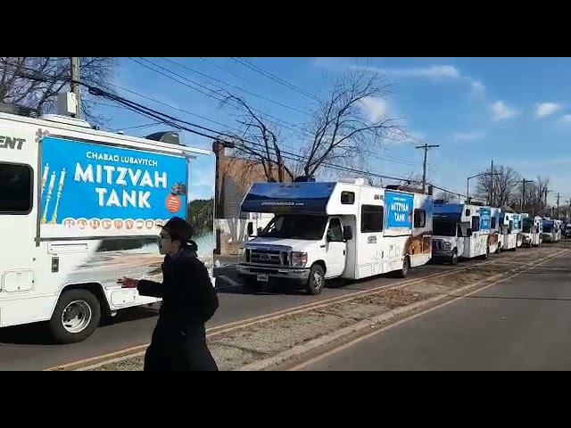 Mitzva Tank Parade from the Ohel - Yud Shvat 5782