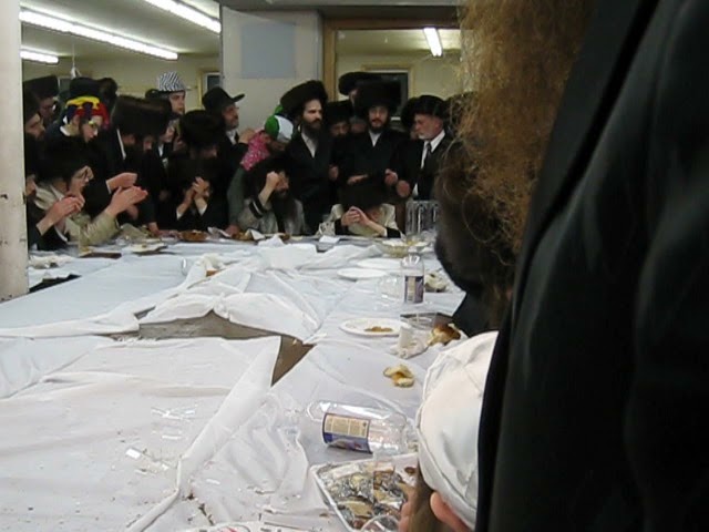 כ"ק אדמו"ר מסקולען זצ"ל פורים טיש חלק ג