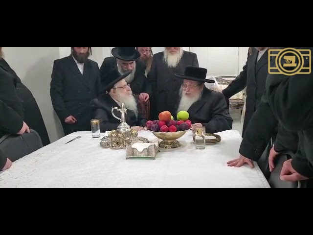 כ"ק אדמו"ר מטאהש שליט"א באזוכט ביי כ"ק אדמו"ר מצאנז קלויזענבורג שליט"א