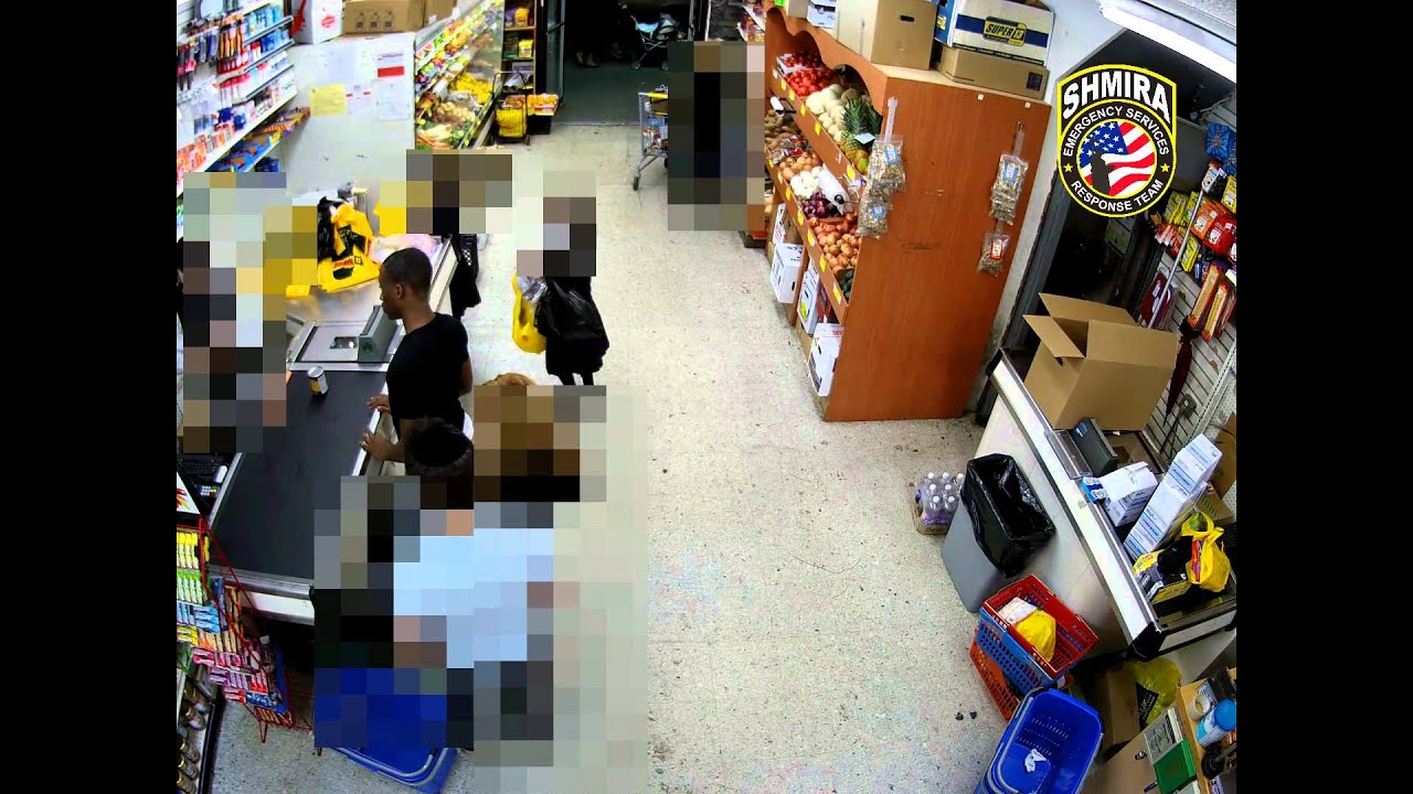 Man Wanted for using Counterfeit money in a grocery store