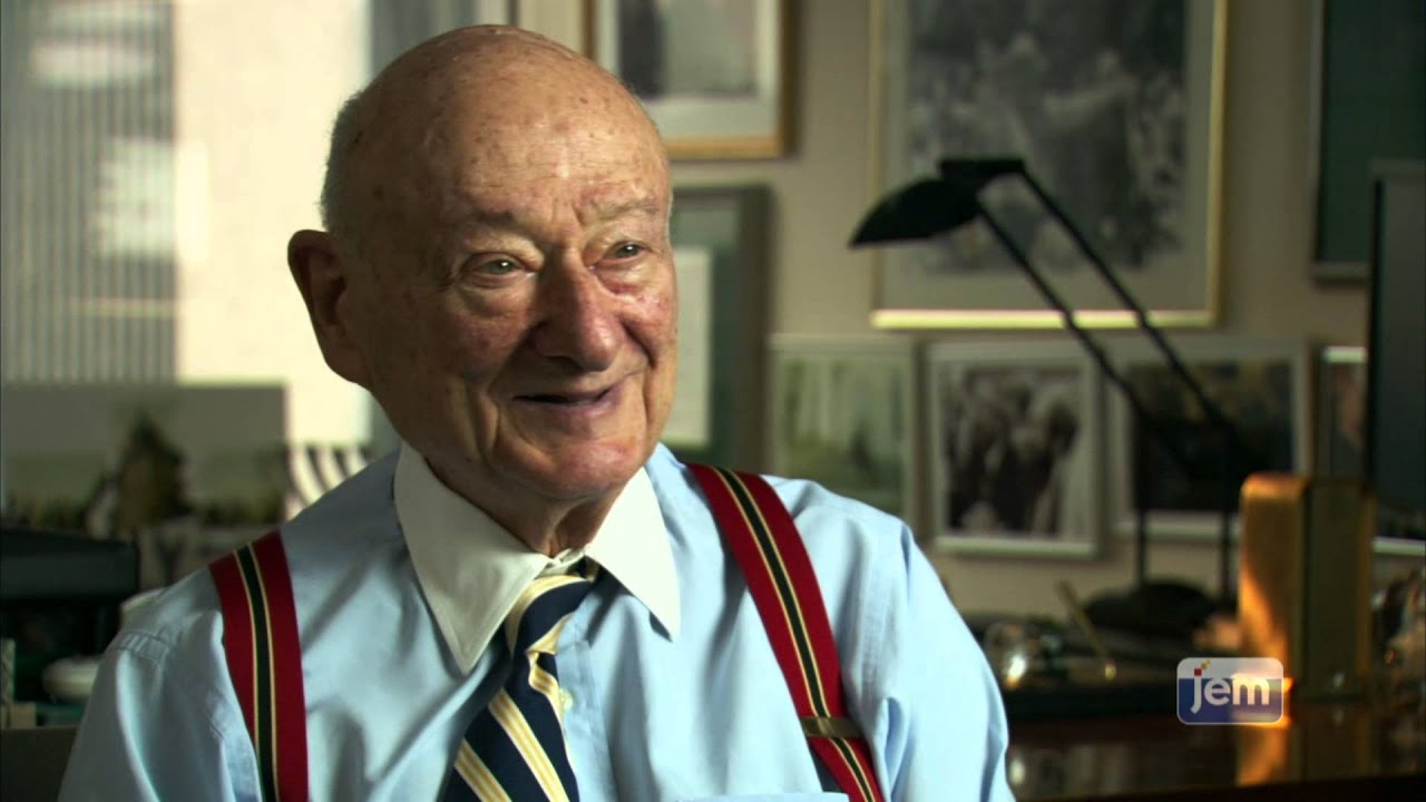 Mayor Ed Koch Tells About his Late-Night Meeting with the Rebbe