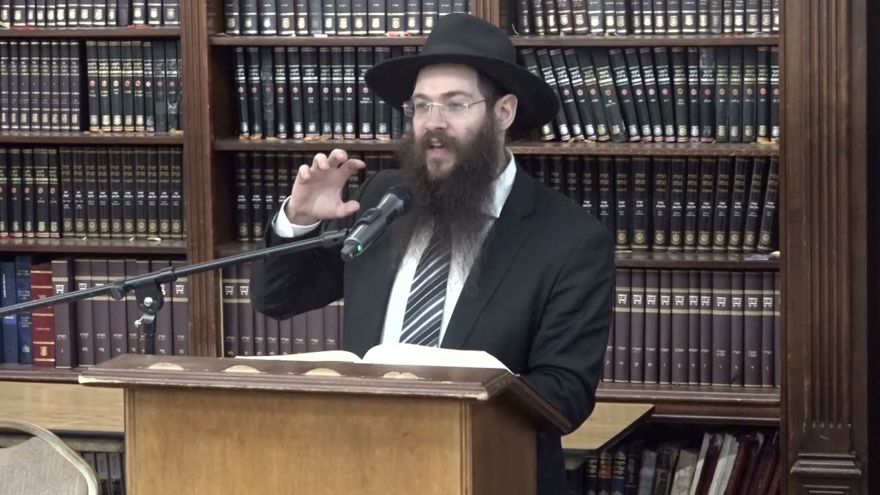 Vaad Hakohol meeting - Rabbi Yuzevitch