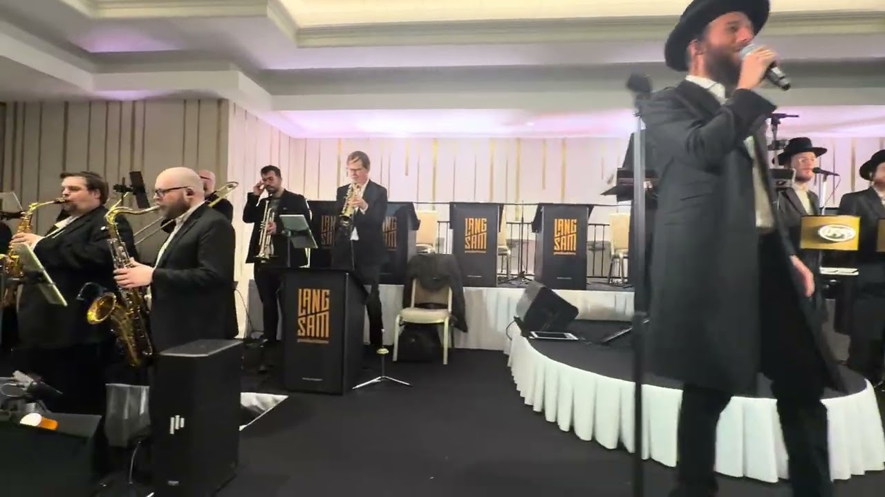 Hershey Langsam on the keys & Beri Weber @ Yoely Stein & Mendlowitz Hit