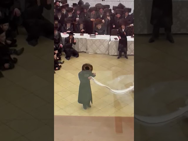 שמחת החתונה בבית סקולען ראחמסטריווקא