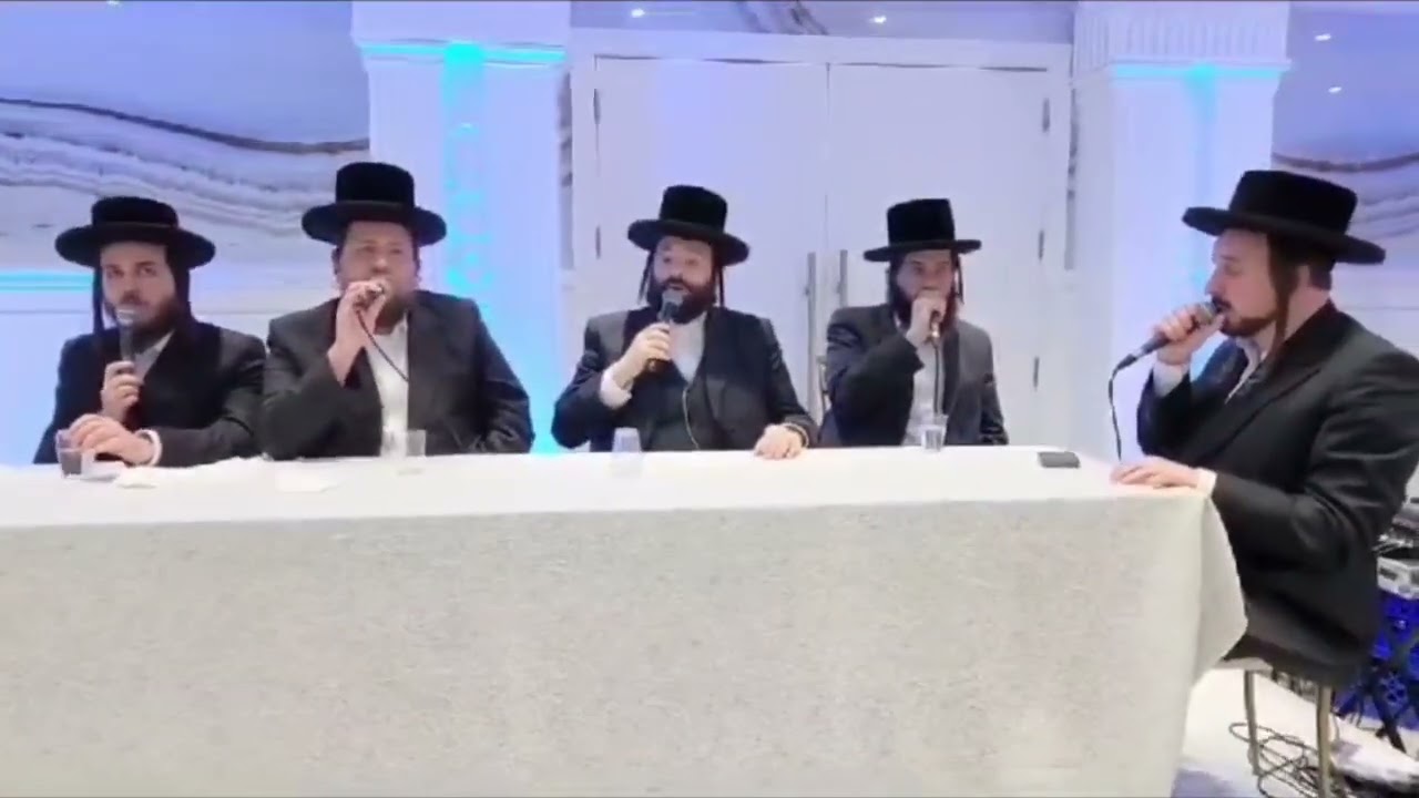 בר מצווה יפה עם מקהלת שירה - ווקאלי