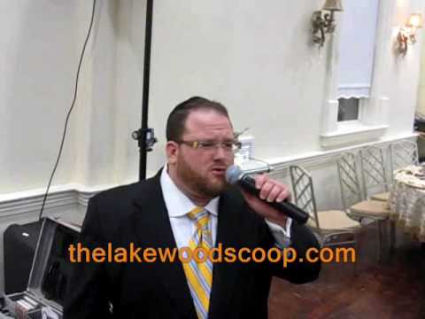 Yosef Chaim Bloch Singing At Gruskin Juravel Wedding