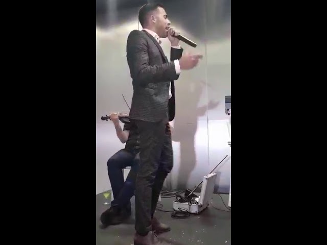 אופיר סלומון בביצוע לשיר "יה רופאי הודו" בהילולת רחל אימנו ע"ה