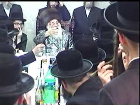 היסטארישע ווידעאו פון כ"ק אדמו"ר ה"ישועות משה מויזניץ זצ"ל ר'ח אייר ס"א