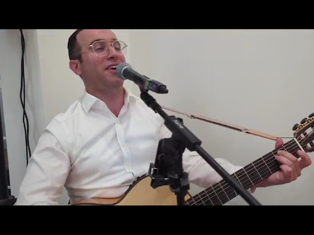 Anim Zemiros - Beautiful Chabad Nigun