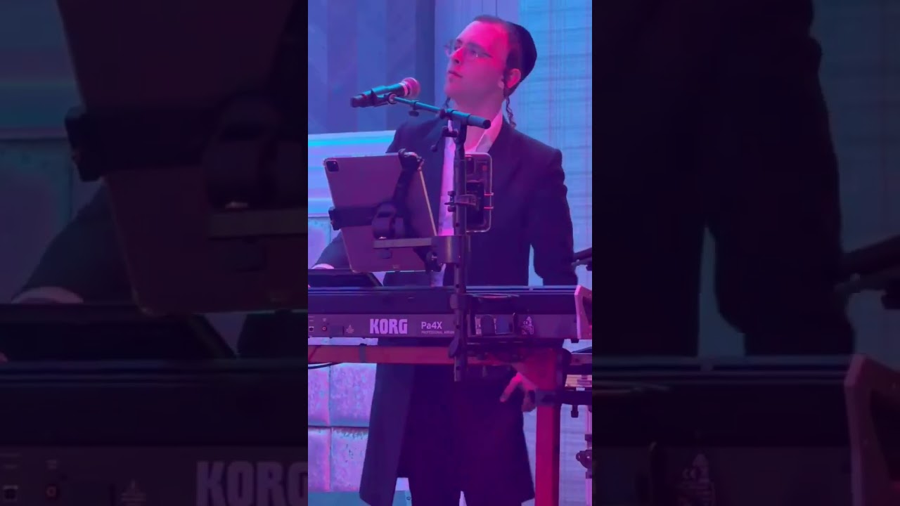 Menachem Moskowitz with Yossi Shtendig