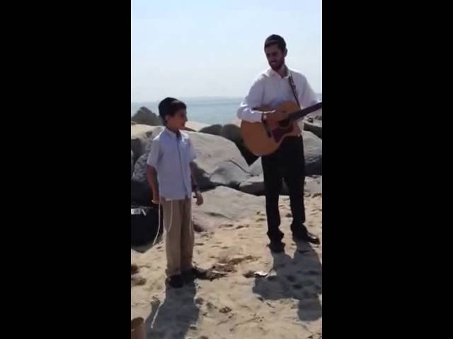 Ari Goldwag Am Echad Acoustic with Moshe Dov Dance