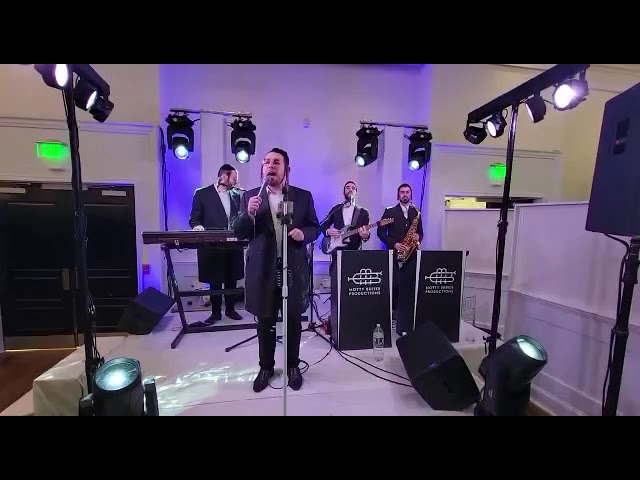 קלמי שווארץ עם הקלידן מוטי ברייער