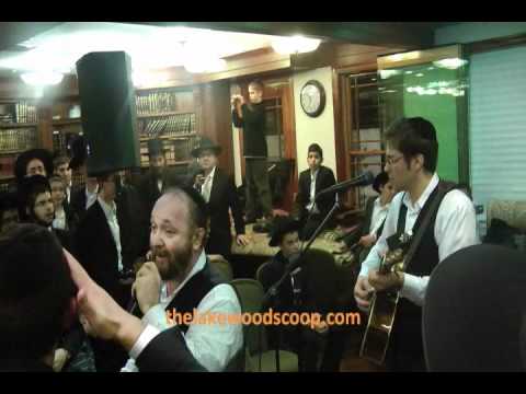 Yehuda Green Kumzitz at Kollel Ner Avraham Roberts Shul