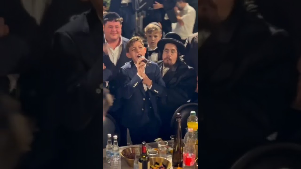 בחתונת בתו של מלך הרדיו החרדי מנחם טוקר ילד הפלא והמרגש שי ויינר בביצוע סוחף עם מרדכי בן דוד
