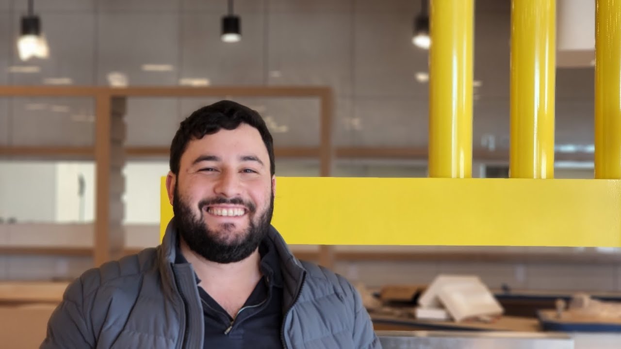 Exclusive Walkthrough with Yecheil Reiner at Bun Burger and Kitchen - A New Culinary Experience!